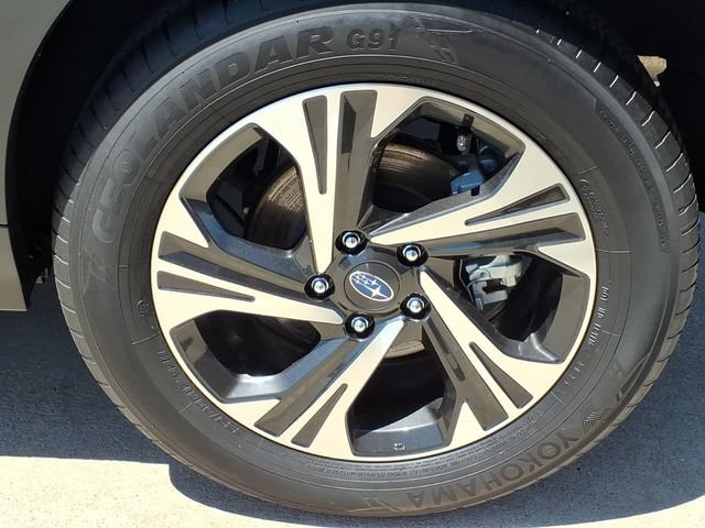 Certified 2025 Subaru Crosstrek 2.0i Premium AWD/4WD image 9