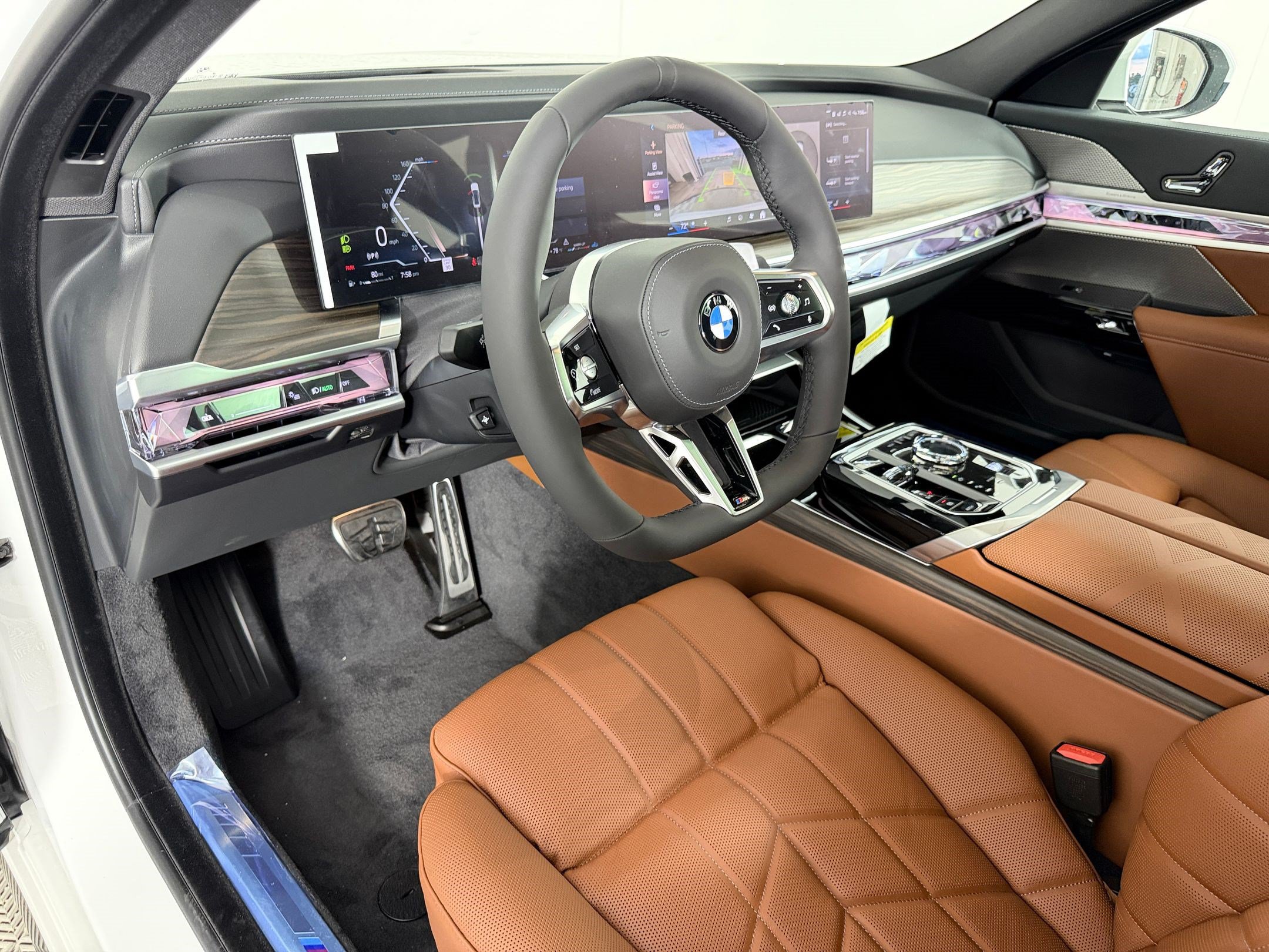 New 2026 BMW 760i xDrive w/ Executive Package AWD/4WD image 4