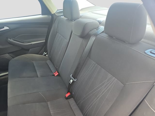 Used 2018 Ford Focus SEL FWD image 13
