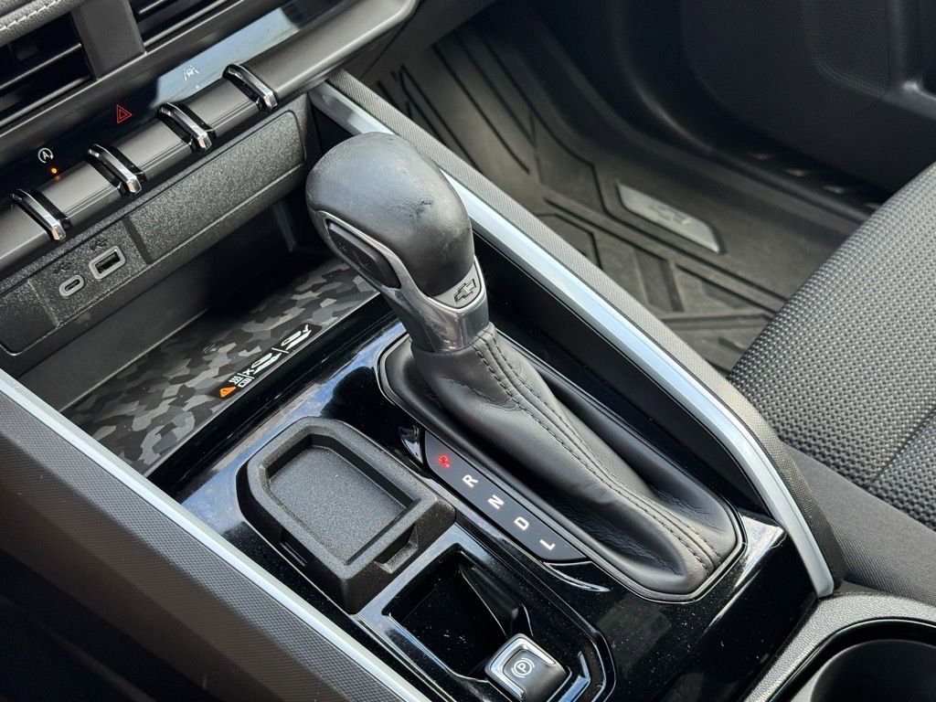 Used 2023 Chevrolet Colorado LT w/ LT Convenience Package II image 24