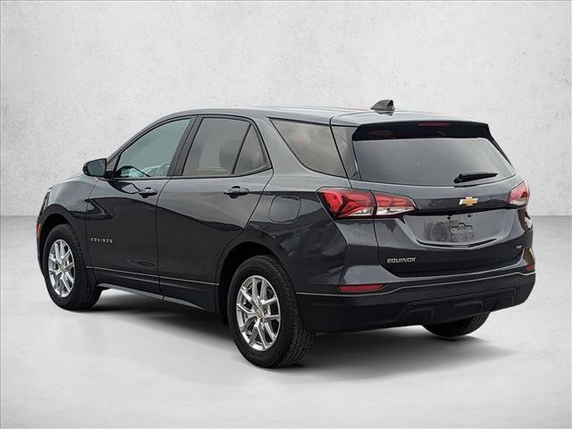 Used 2022 Chevrolet Equinox LS w/ LS Convenience Package image 8
