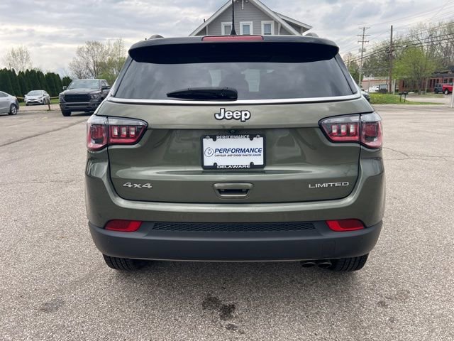 Used 2018 Jeep Compass Limited w/ Navigation Group AWD/4WD image 33