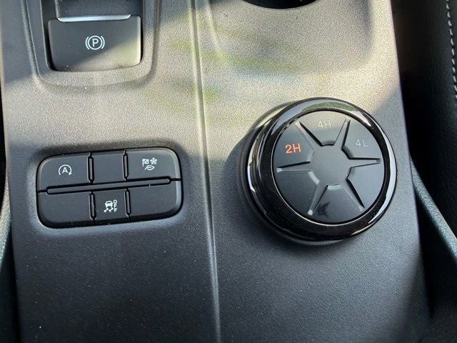 Used 2024 Ford Ranger XLT w/ Trailer Tow Package image 25