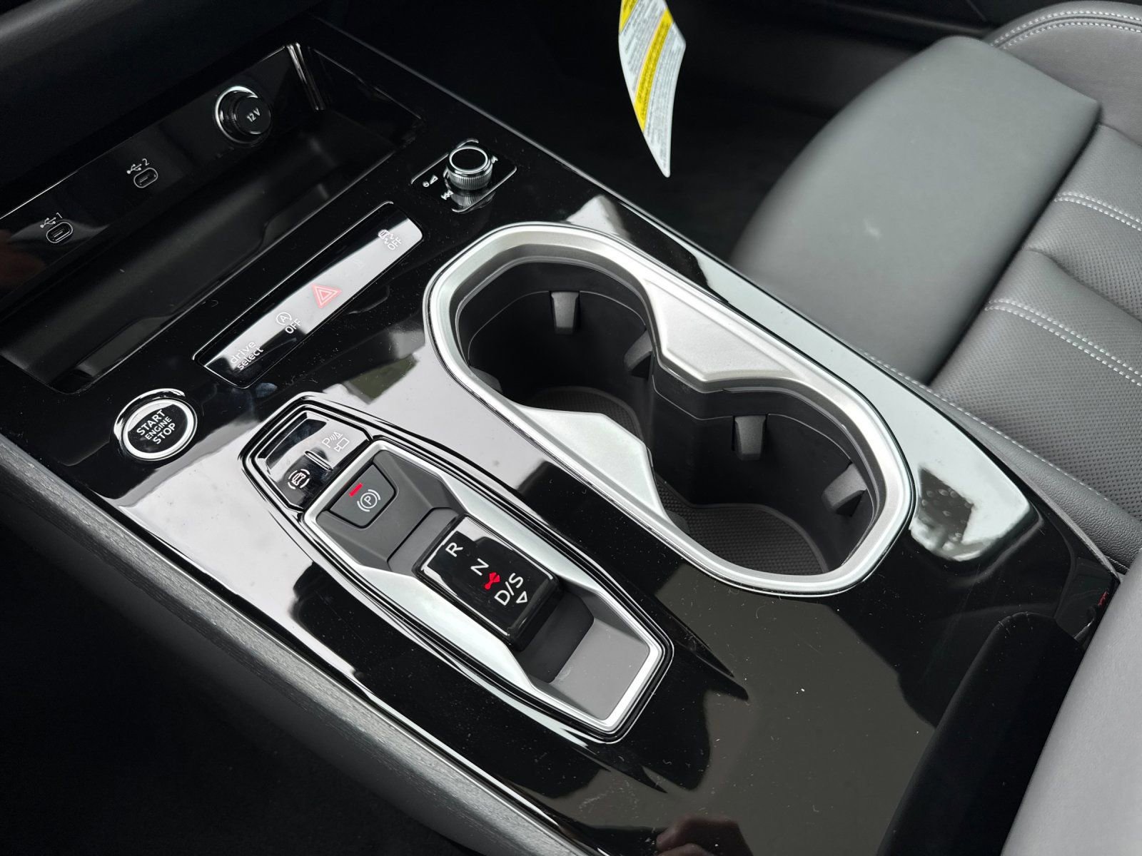 New 2026 Audi A6 Premium Plus image 18