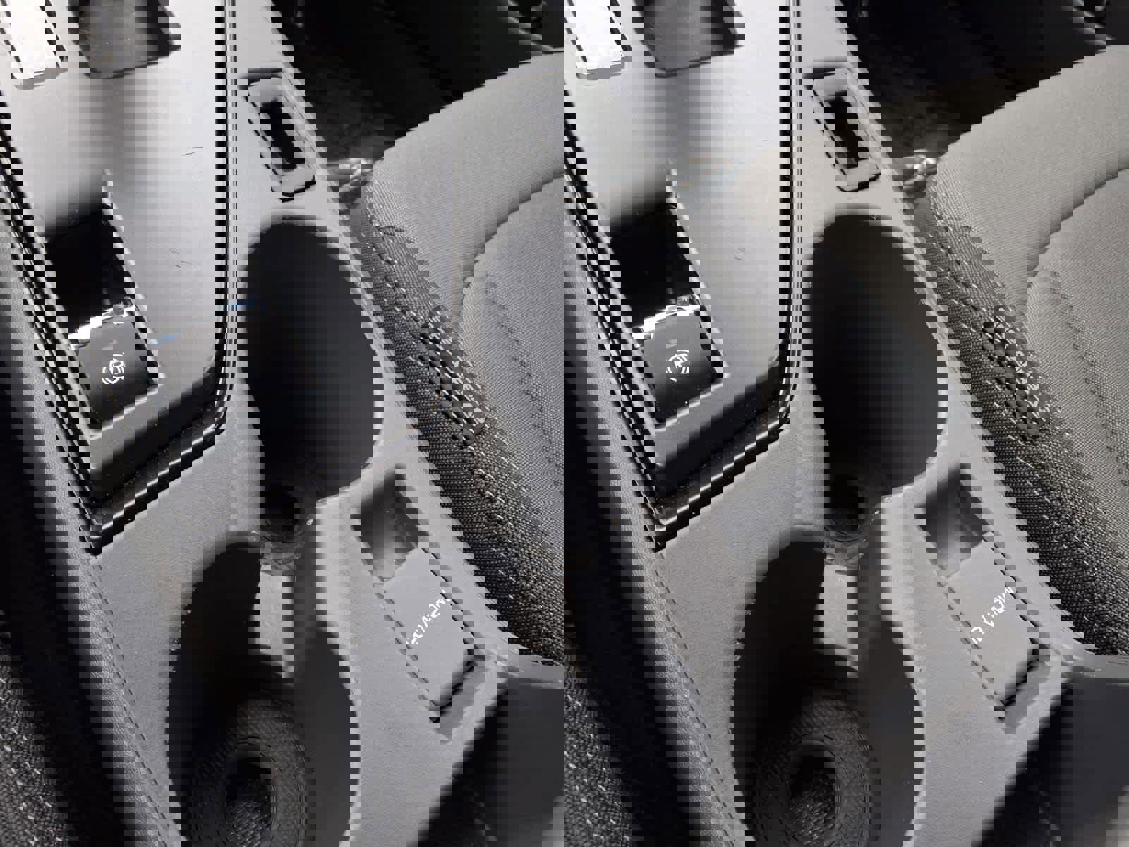 Used 2025 Subaru Crosstrek 2.0i image 14