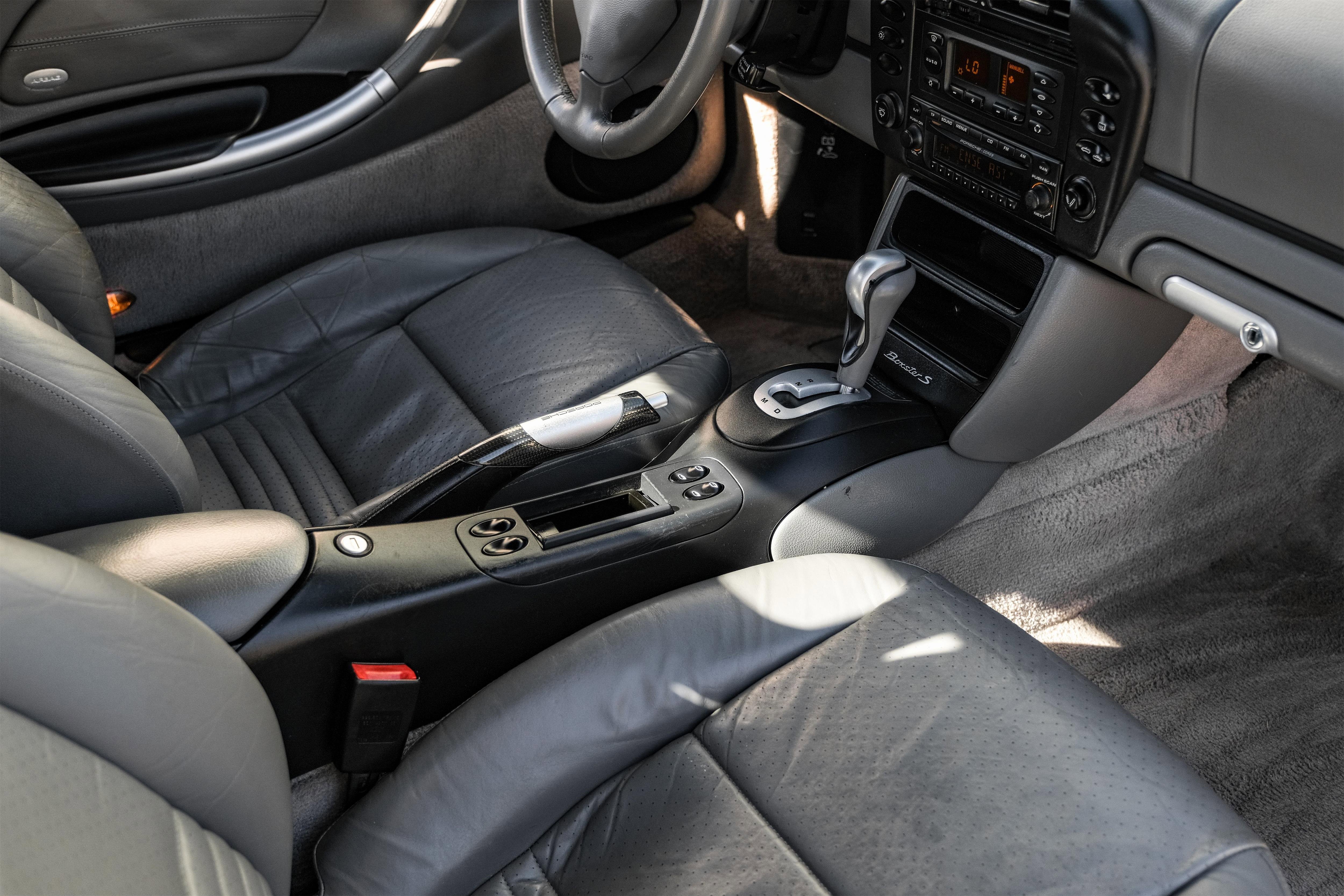 Used 2003 Porsche Boxster S image 18