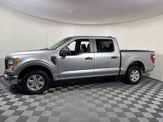 Used 2021 Ford F150 XL w/ Trailer Tow Package image 3