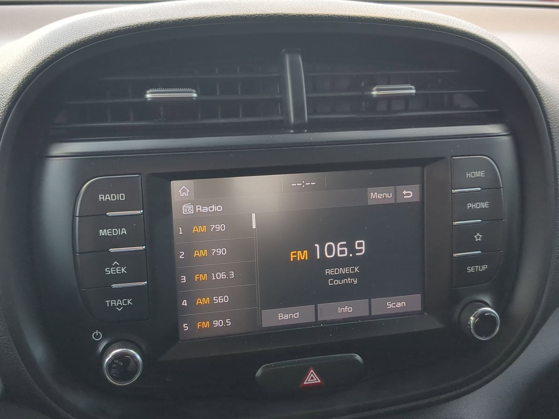 Used 2020 Kia Soul S FWD image 15