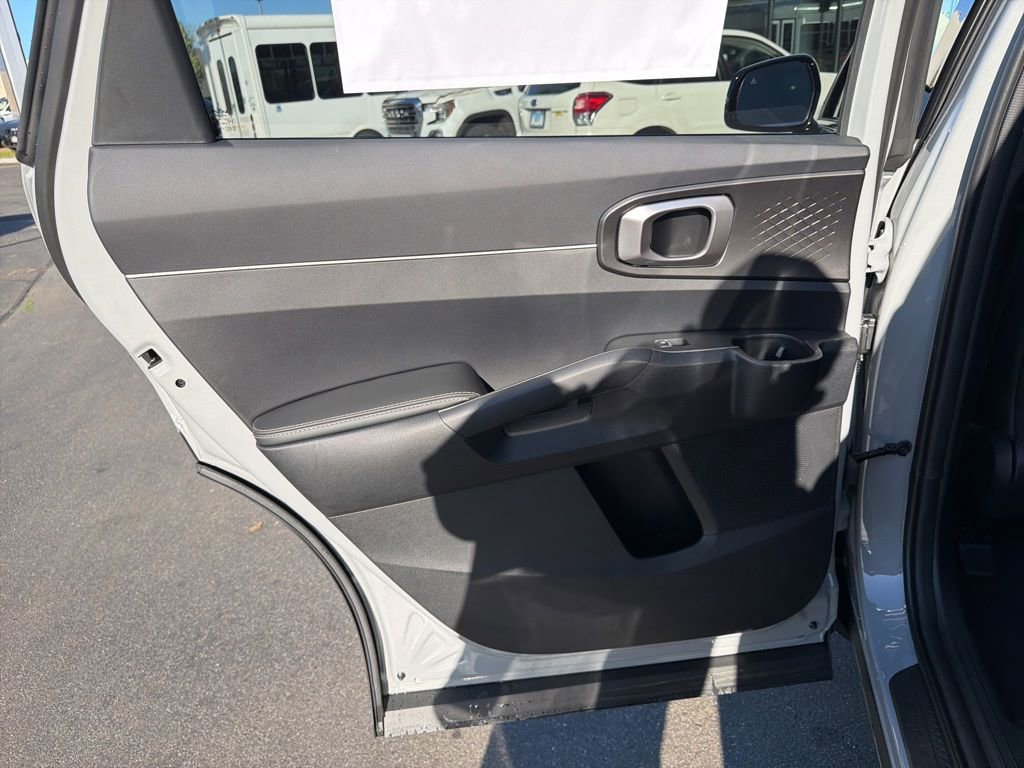 New 2026 Kia Sorento S AWD/4WD image 17