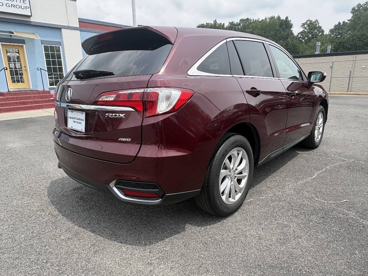 Used 2017 Acura RDX AWD image 6