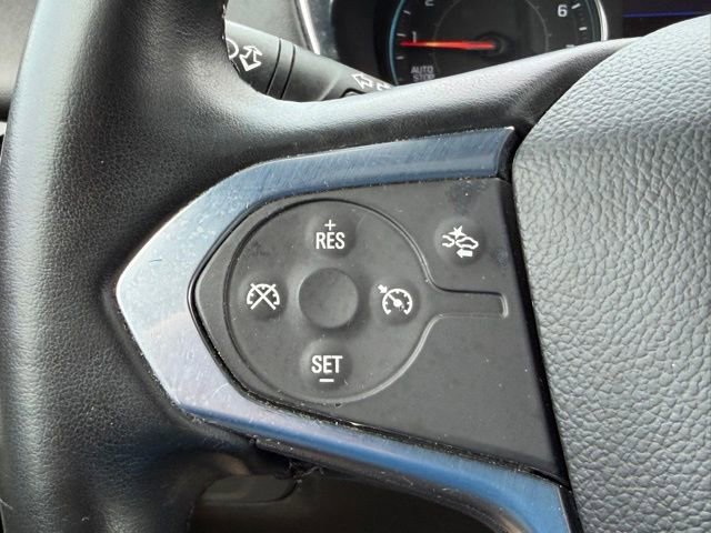 Used 2023 Chevrolet Traverse LT FWD image 20