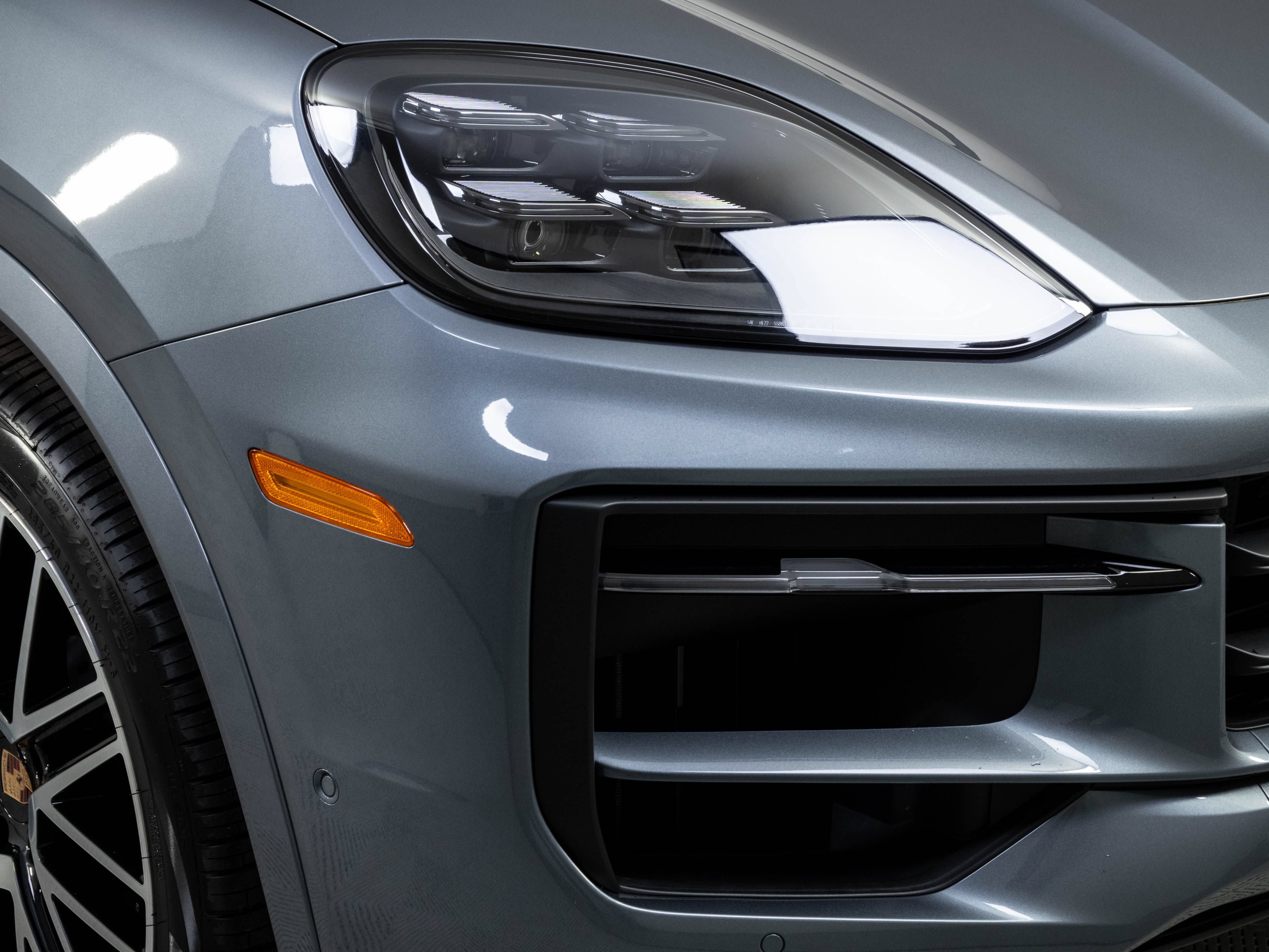 New 2026 Porsche Cayenne AWD/4WD image 38
