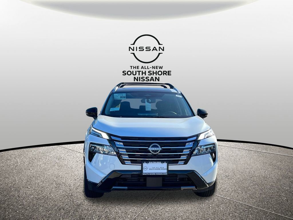 New 2026 Nissan Rogue Platinum image 2