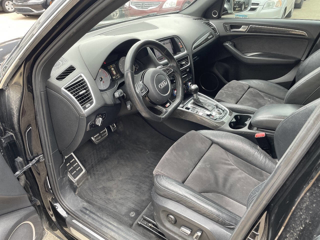 Used 2016 Audi SQ5 Premium Plus w/ Technology Package AWD/4WD image 26
