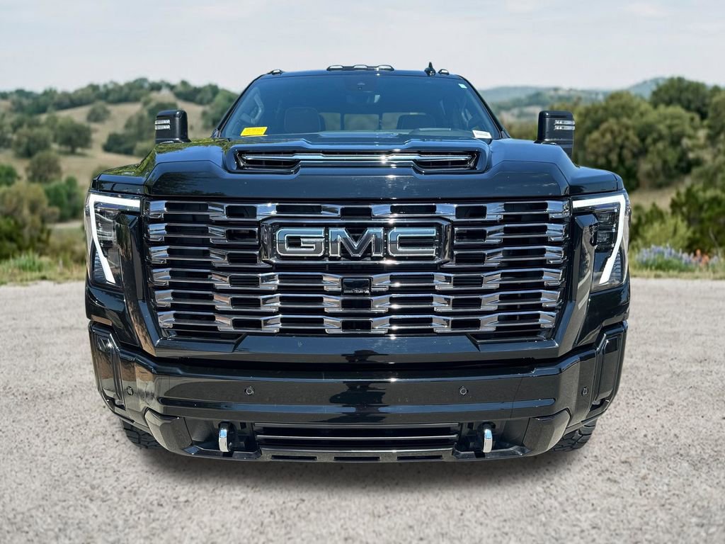 Used 2026 GMC Sierra 2500 Denali Ultimate AWD/4WD image 2