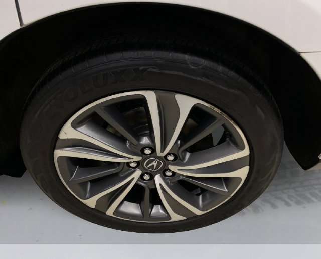 Used 2020 Acura MDX w/ Technology Package AWD/4WD image 19