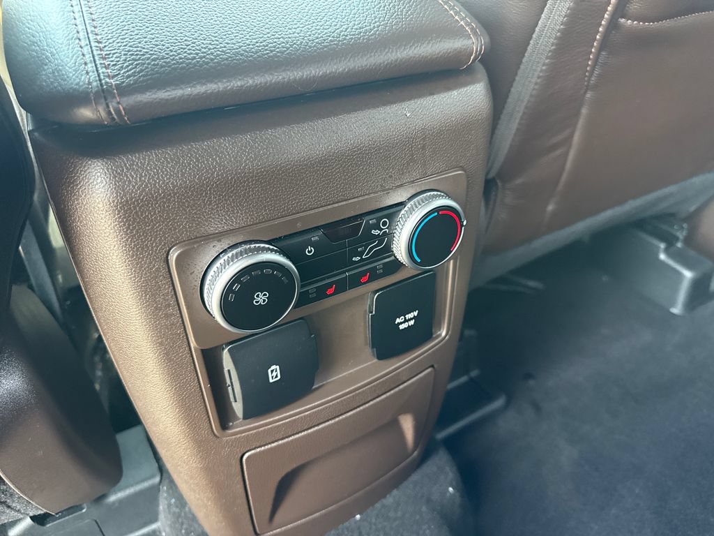 Used 2024 Ford Explorer King Ranch w/ Technology Package AWD/4WD image 22