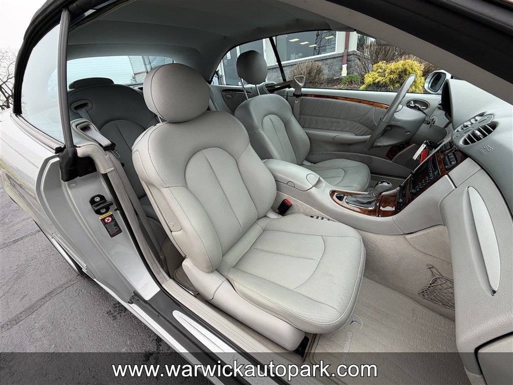 Used 2004 Mercedes-Benz CLK 500 Cabriolet image 10