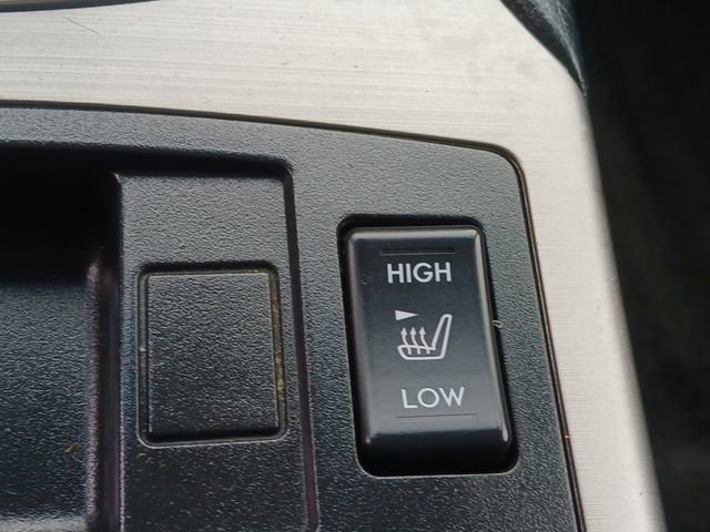 Used 2013 Subaru Outback 3.6R Limited image 15