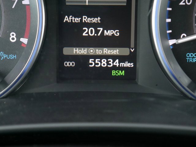 Used 2019 Toyota Highlander XLE image 30