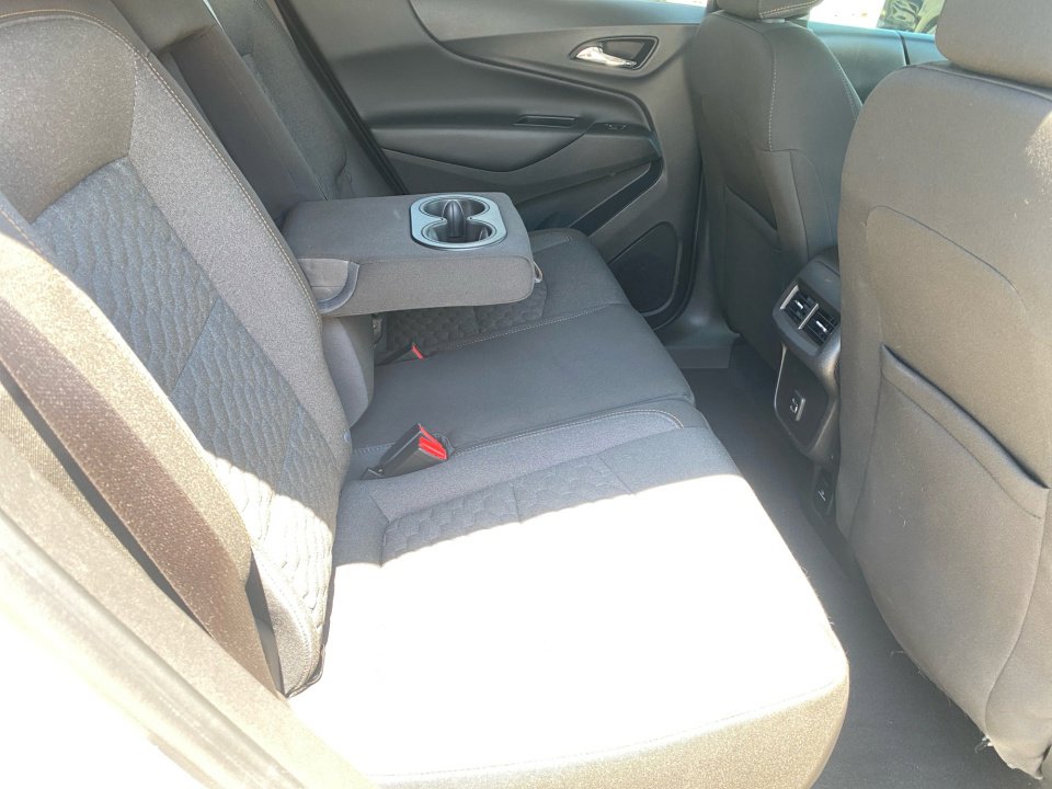 Used 2020 Chevrolet Equinox LT FWD image 33