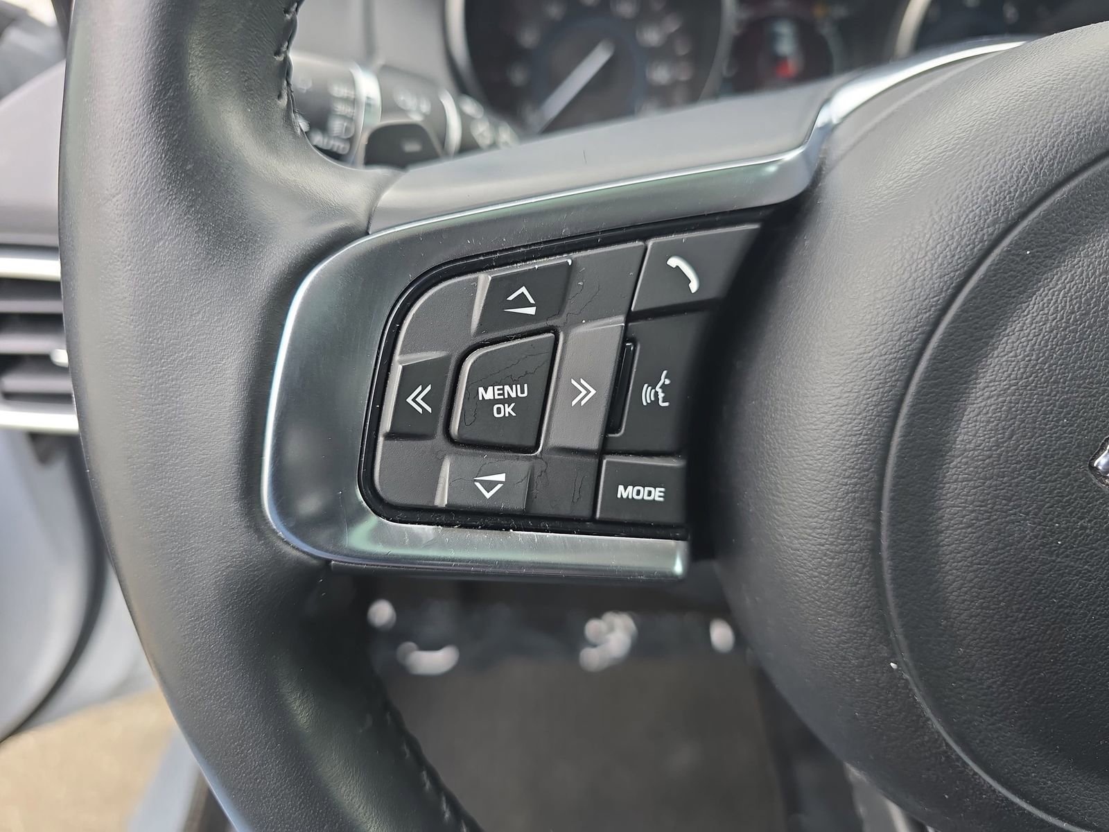 Used 2018 Jaguar XE Prestige image 20