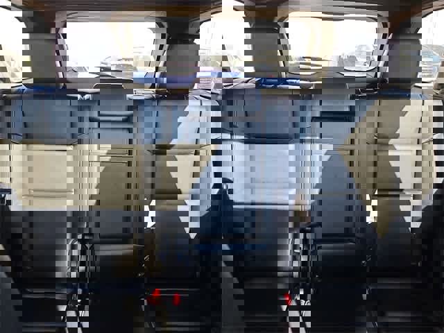 Used 2019 Jeep Grand Cherokee Limited image 14