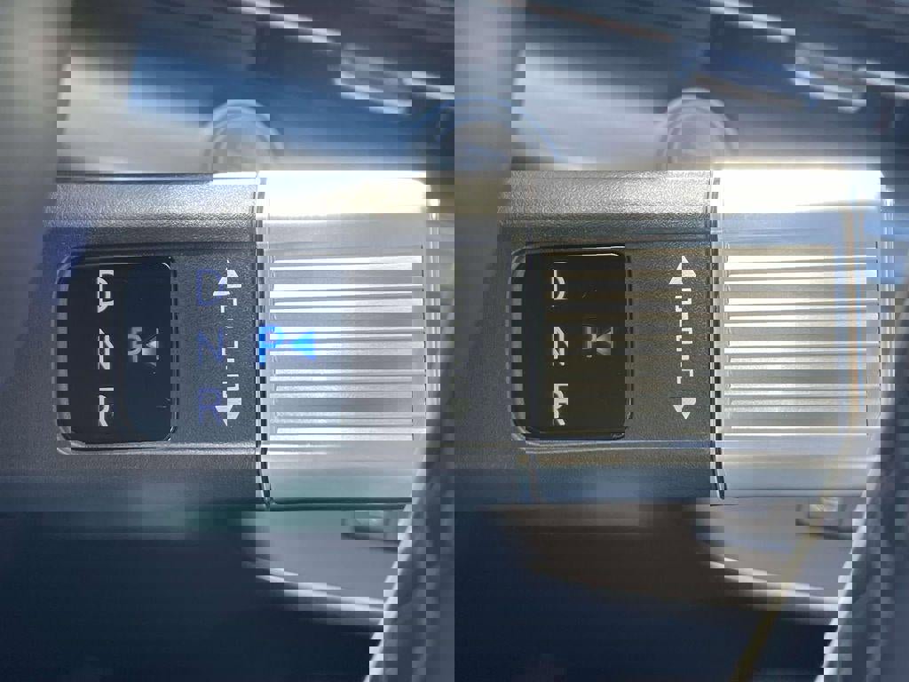 New 2026 Hyundai Kona SEL Premium image 34