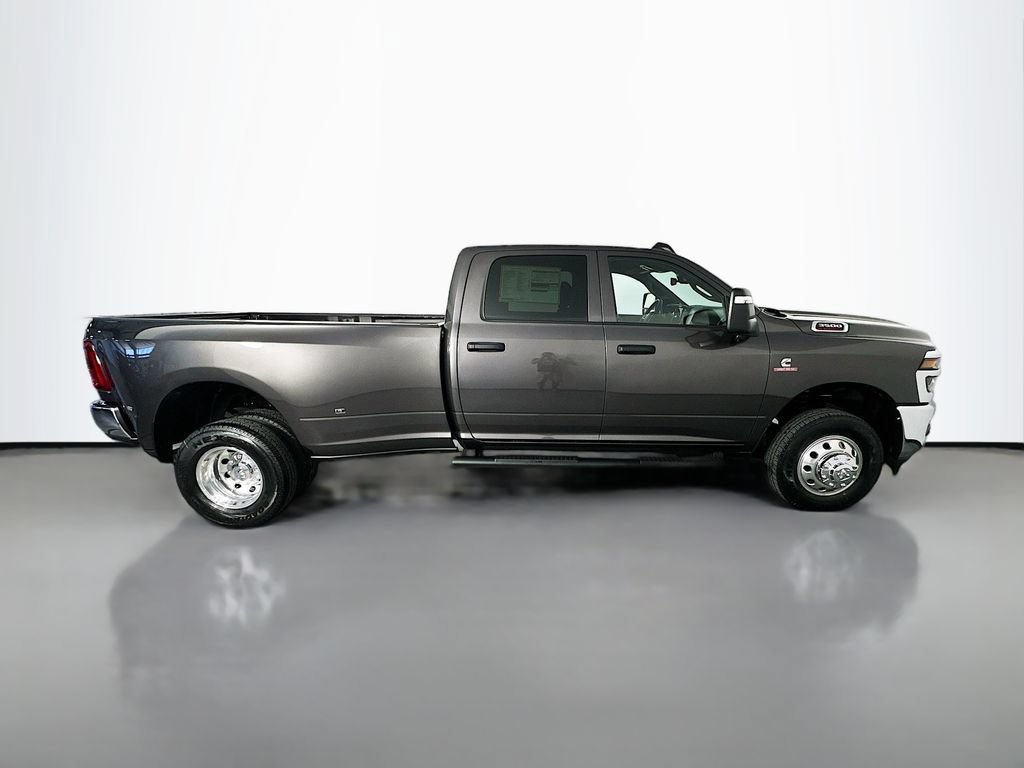 New 2026 RAM 3500 Tradesman AWD/4WD image 8