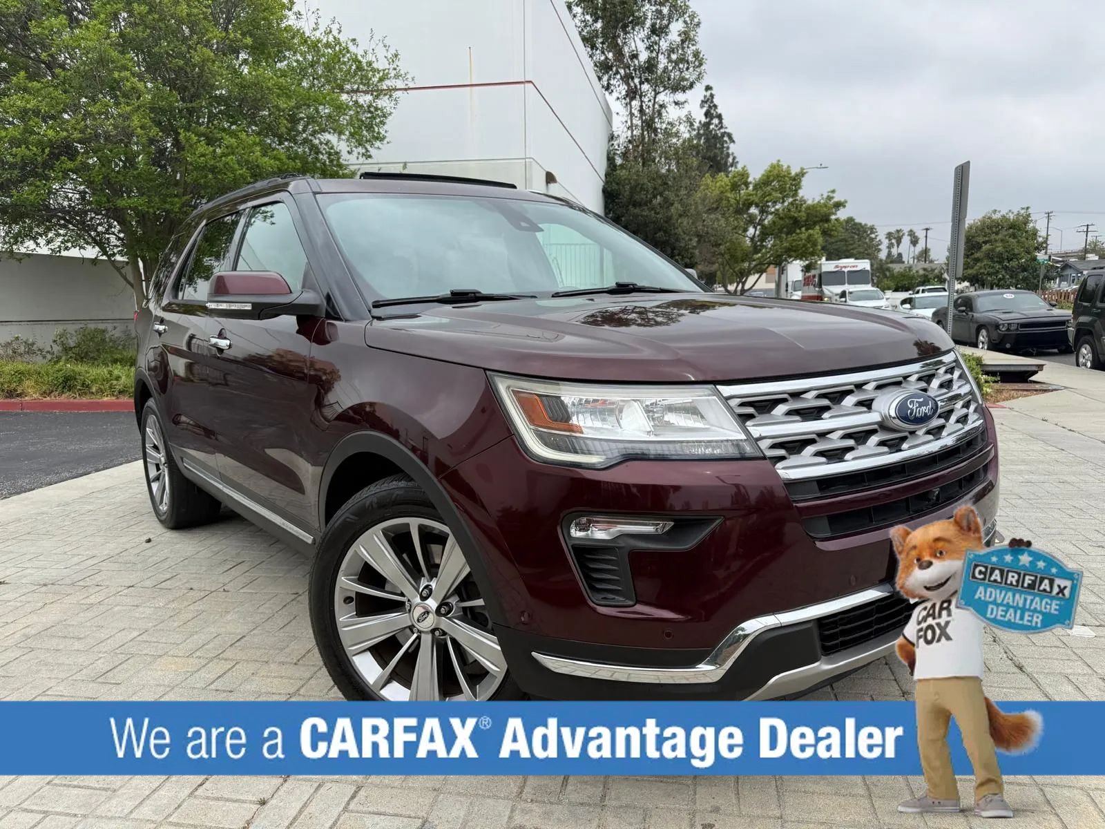 Used 2018 Ford Explorer Limited w/ Equipment Group 301A FWD image 11