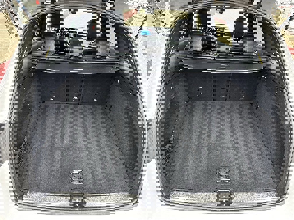 Used 2022 Mercedes-Benz GLC 300 image 30