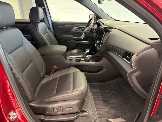 Certified 2023 Chevrolet Traverse LT w/ LT Premium Package image 14