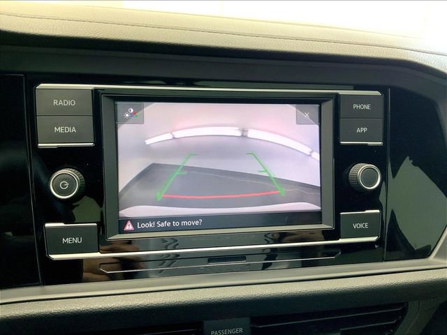Used 2020 Volkswagen Jetta R-Line w/ R-Line Cold Weather Package image 21