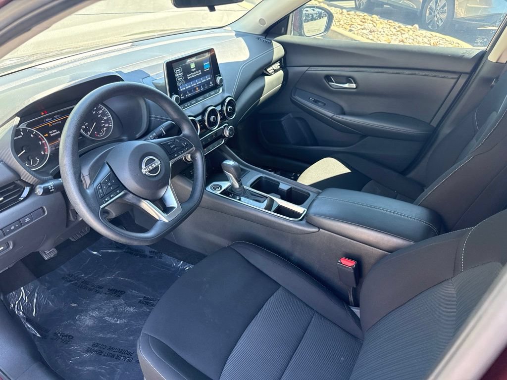 Used 2024 Nissan Sentra SV FWD image 12