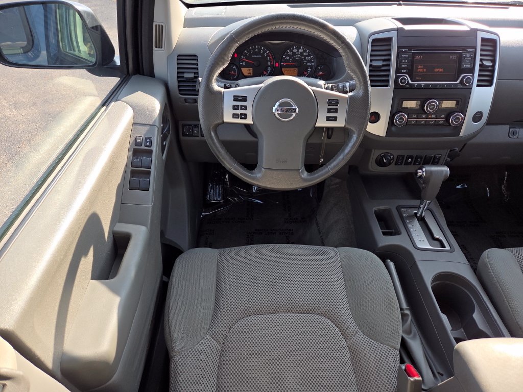 Used 2016 Nissan Frontier SV w/ SV Value Truck Package AWD/4WD image 28