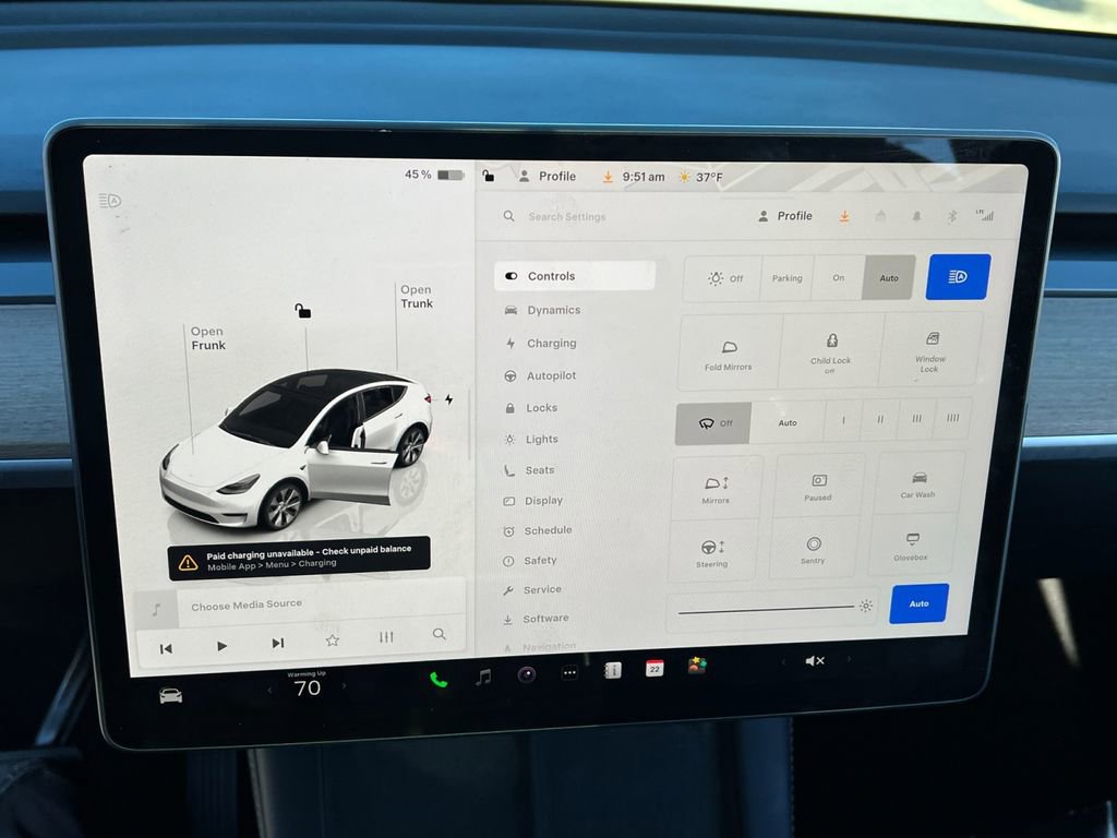 Used 2023 Tesla Model Y Long Range image 28