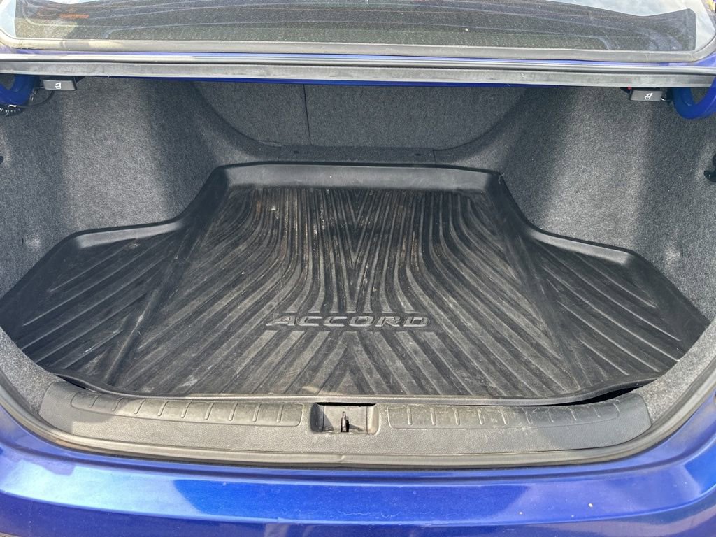 Used 2019 Honda Accord Sport image 9