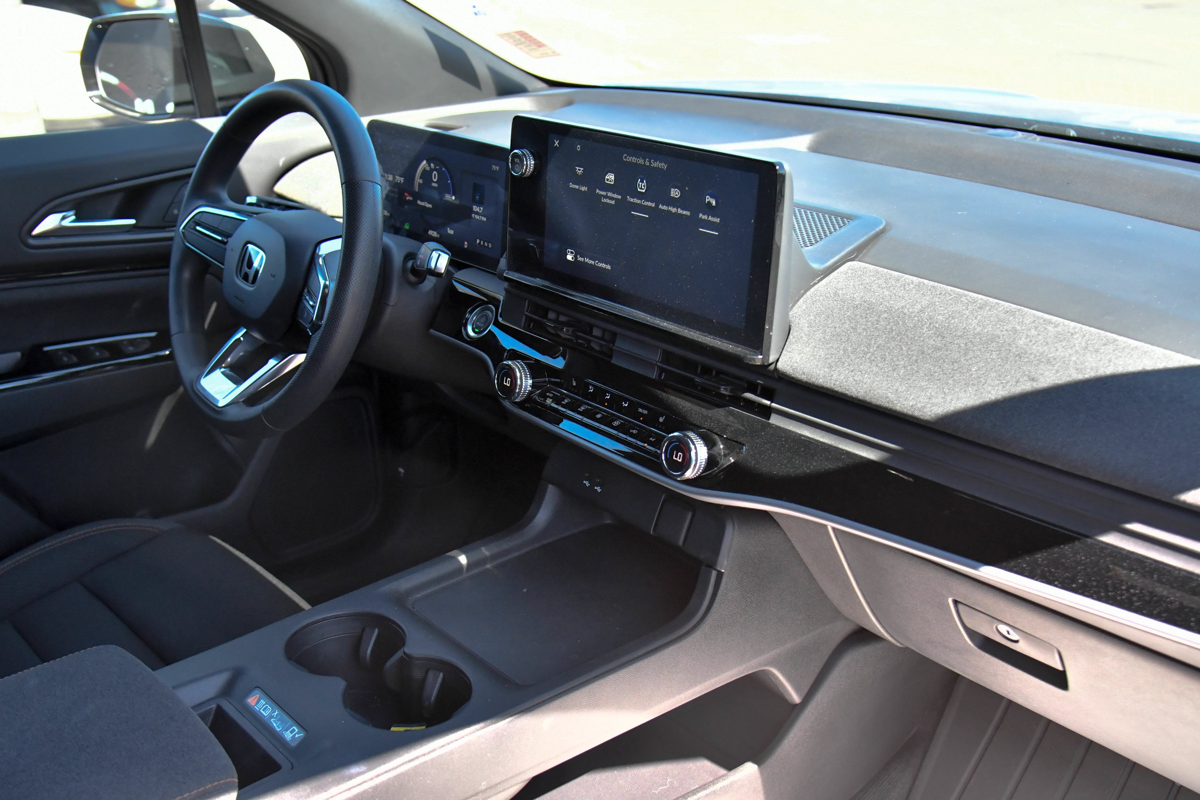 Used 2025 Honda Prologue Eco image 45
