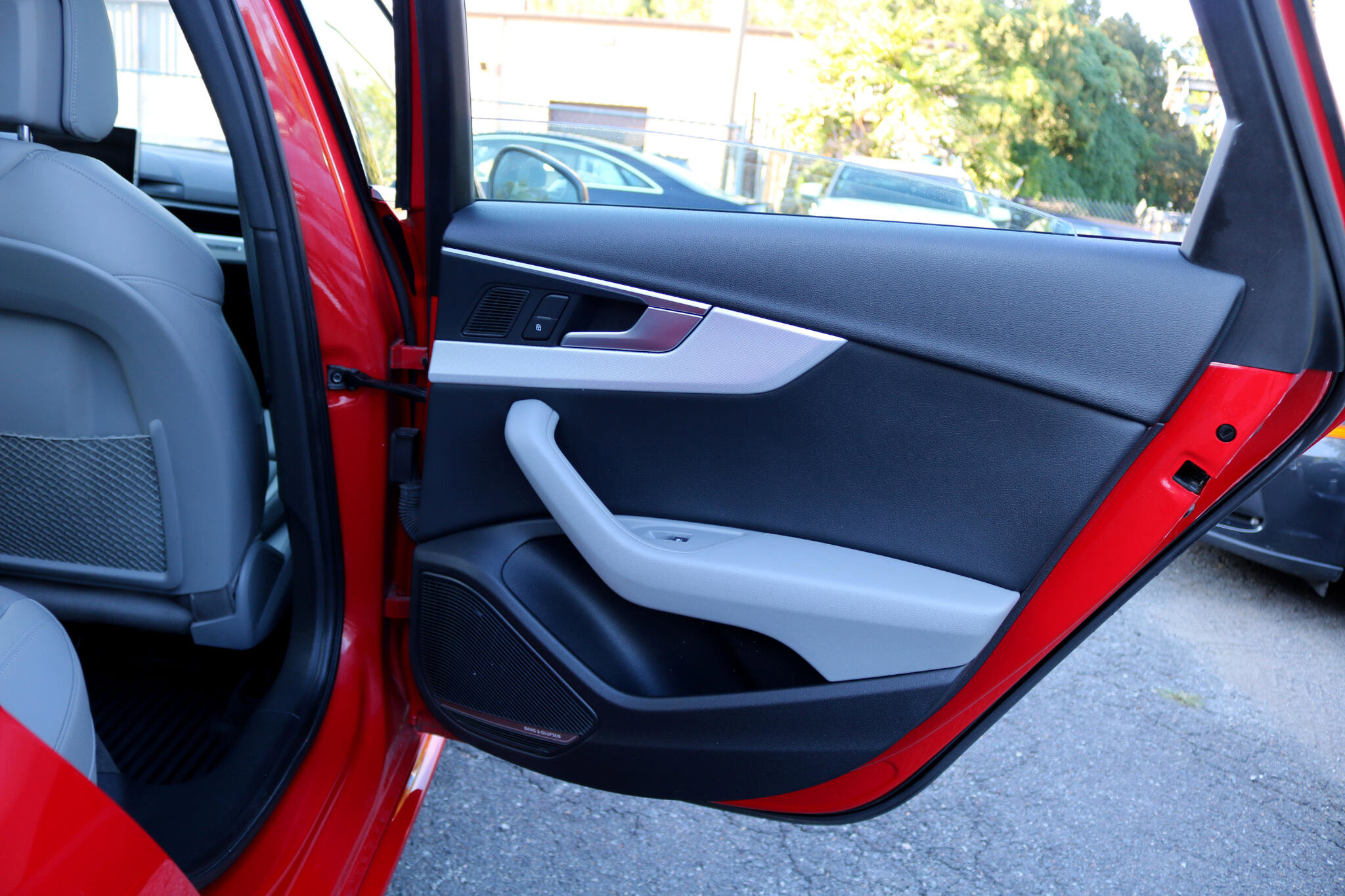 Used 2017 Audi A4 2.0T Premium Plus w/ Premium Plus Package image 23