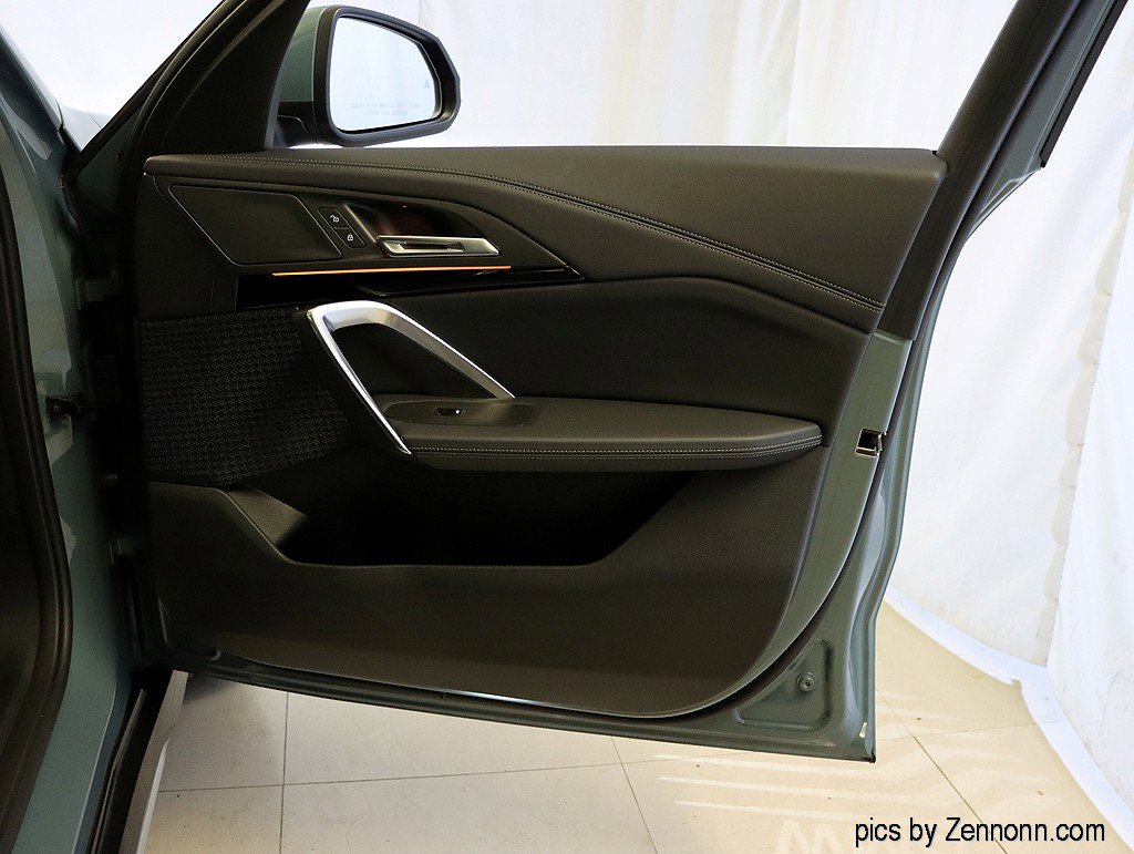 Certified 2025 BMW X1 xDrive28i image 32