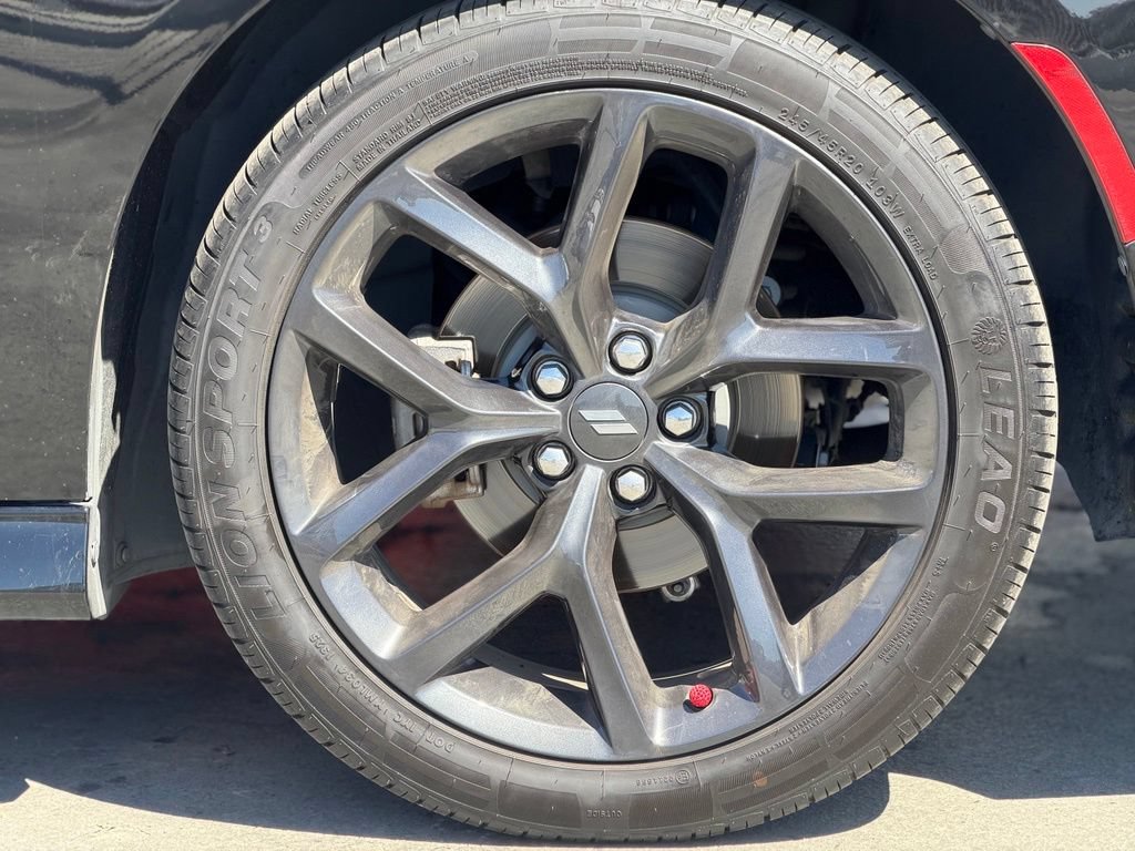 Used 2022 Dodge Charger R/T w/ Plus Group RWD image 2