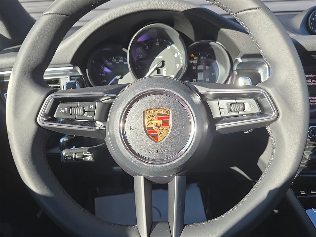 New 2026 Porsche Macan image 9