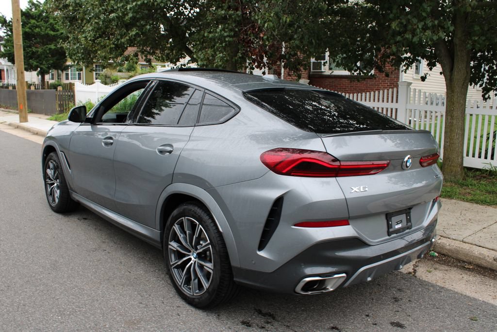 Used 2026 BMW X6 xDrive40i AWD/4WD image 7