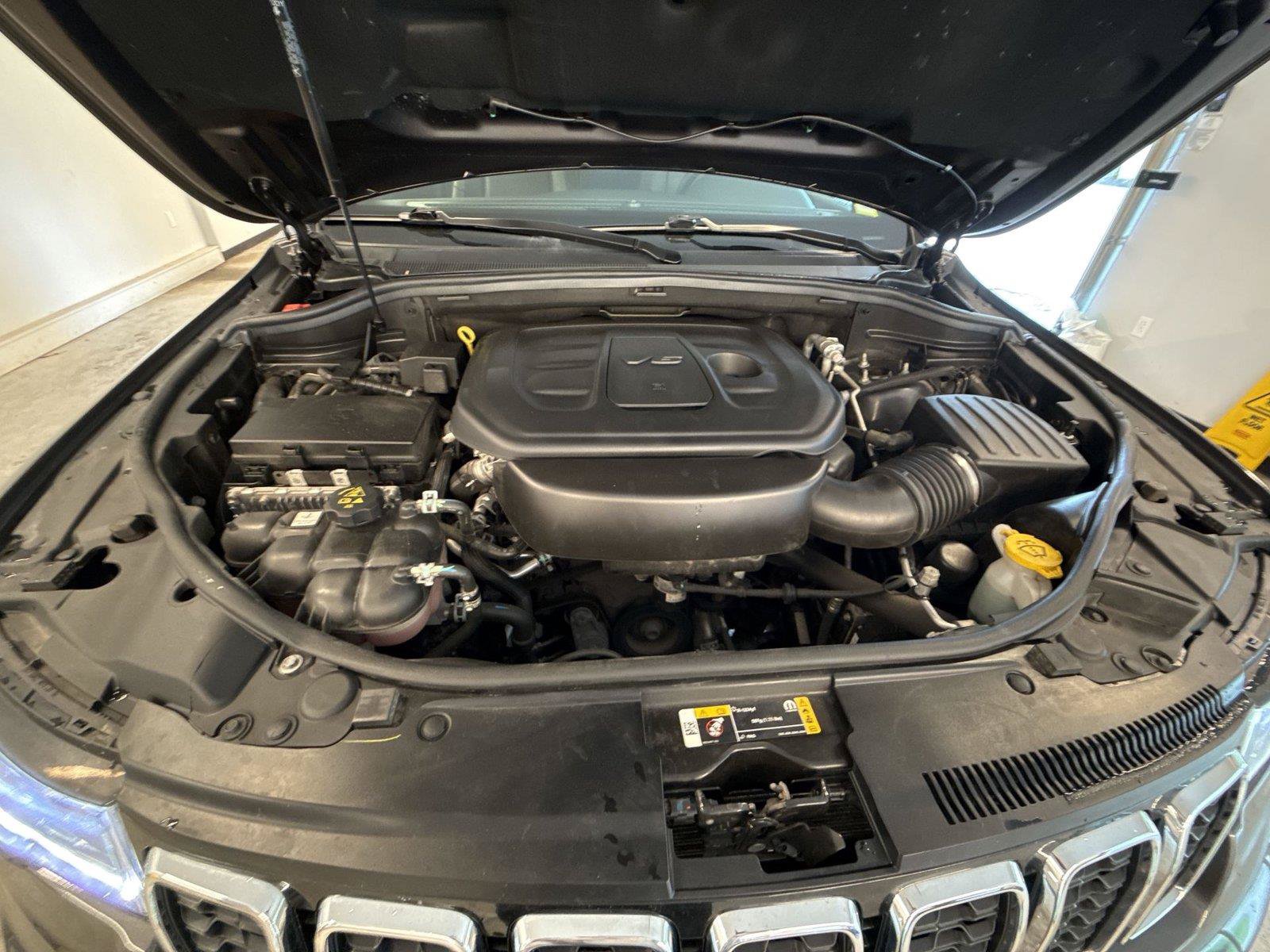 Used 2021 Jeep Grand Cherokee Limited w/ Premium Lighting Group AWD/4WD image 18