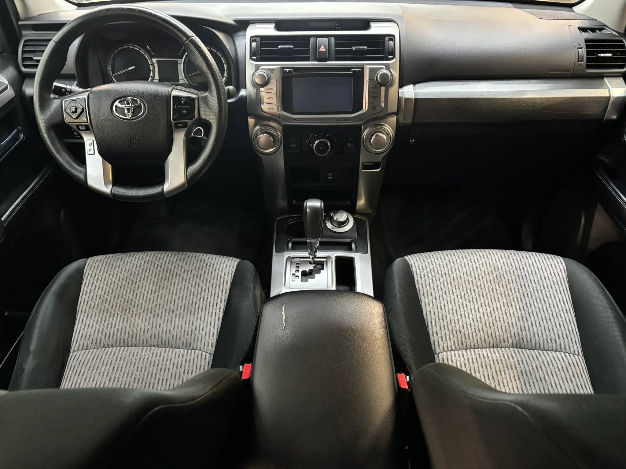 Used 2016 Toyota 4Runner SR5 image 24