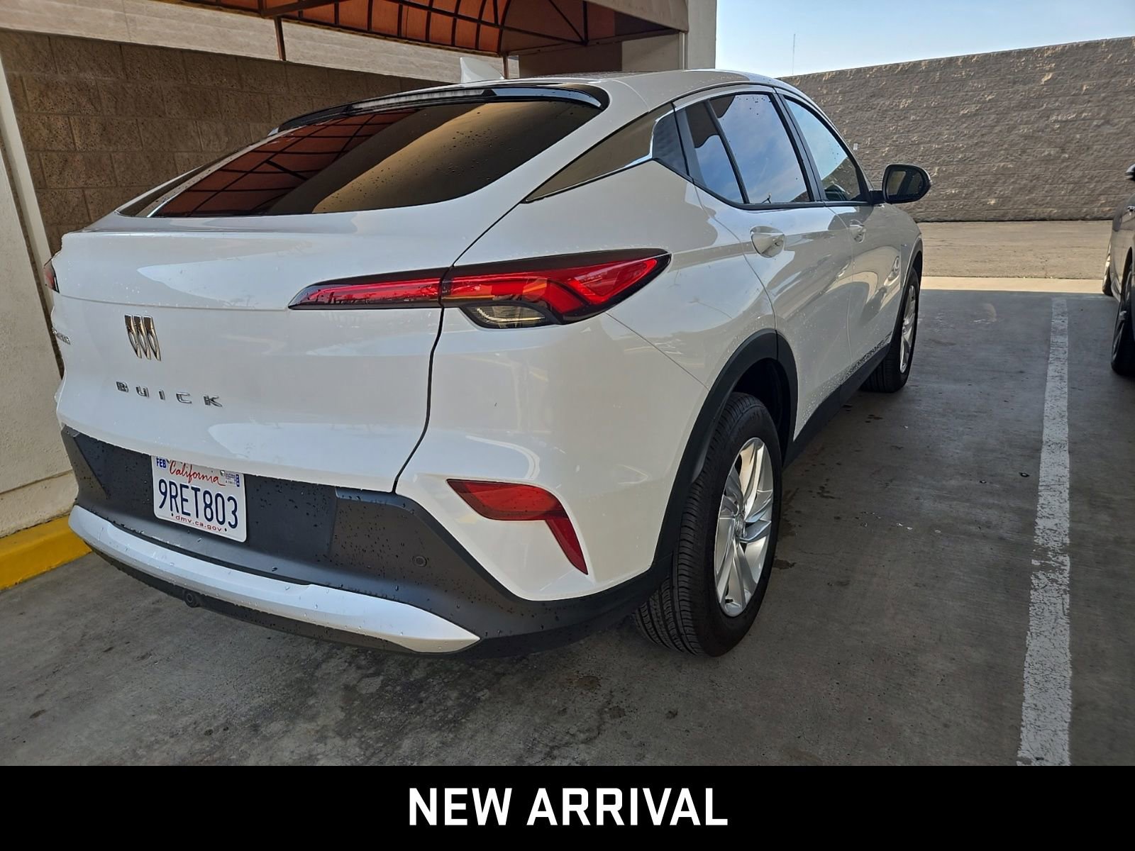 Certified 2025 Buick Envista Preferred image 4