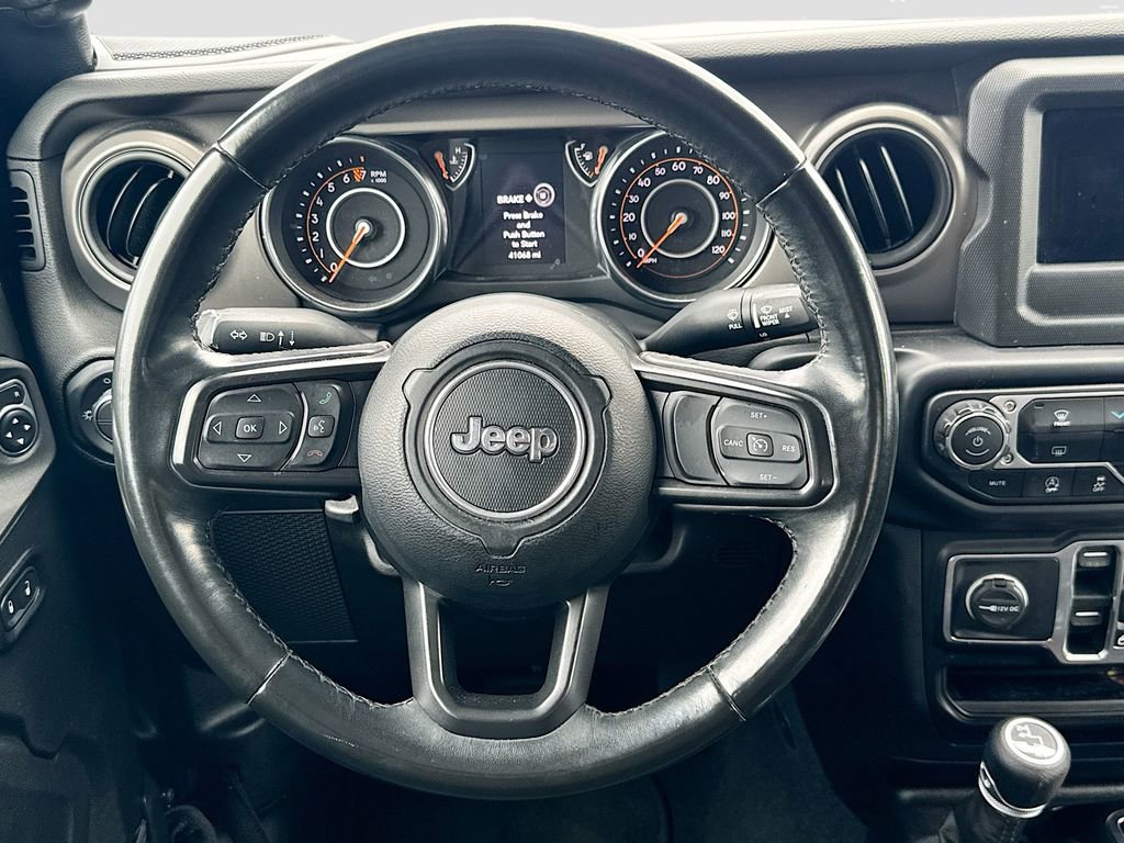 Used 2022 Jeep Gladiator Sport AWD/4WD image 12