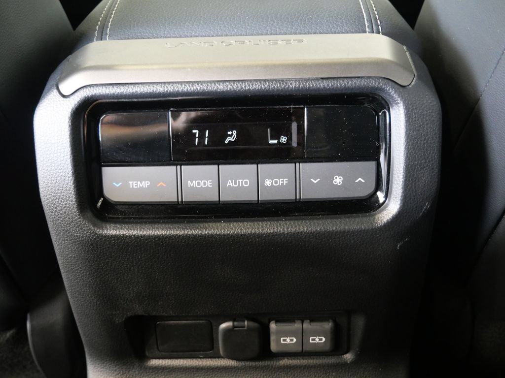 Used 2024 Toyota Land Cruiser w/ Premium Package AWD/4WD image 39