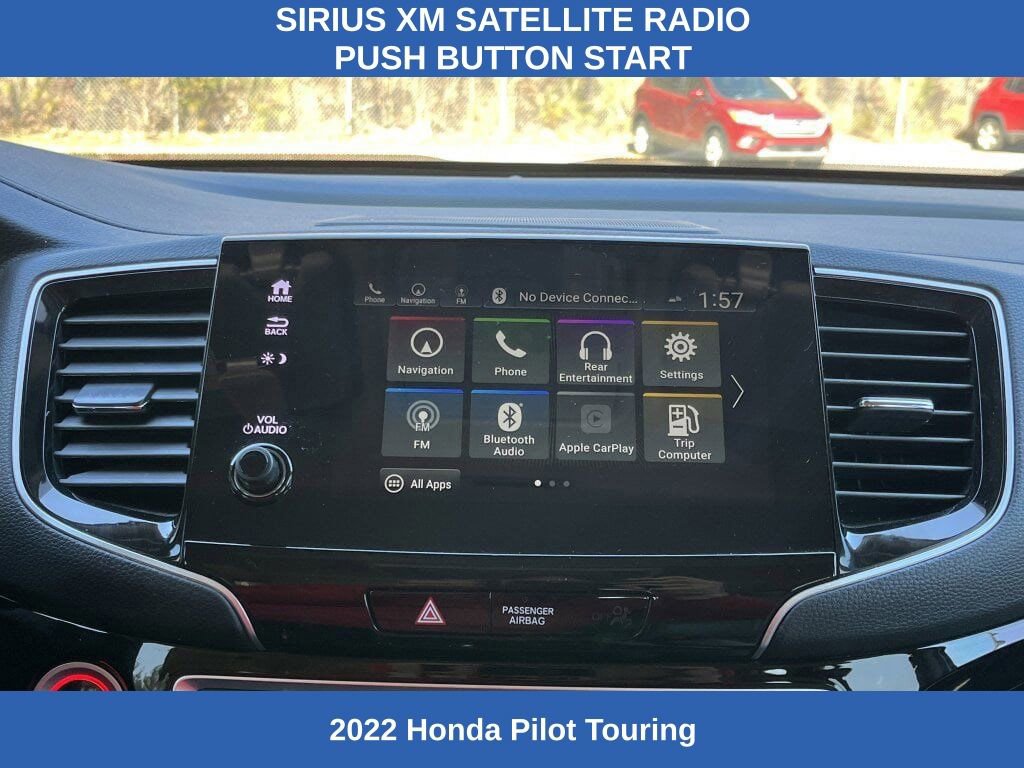Used 2022 Honda Pilot Touring image 4
