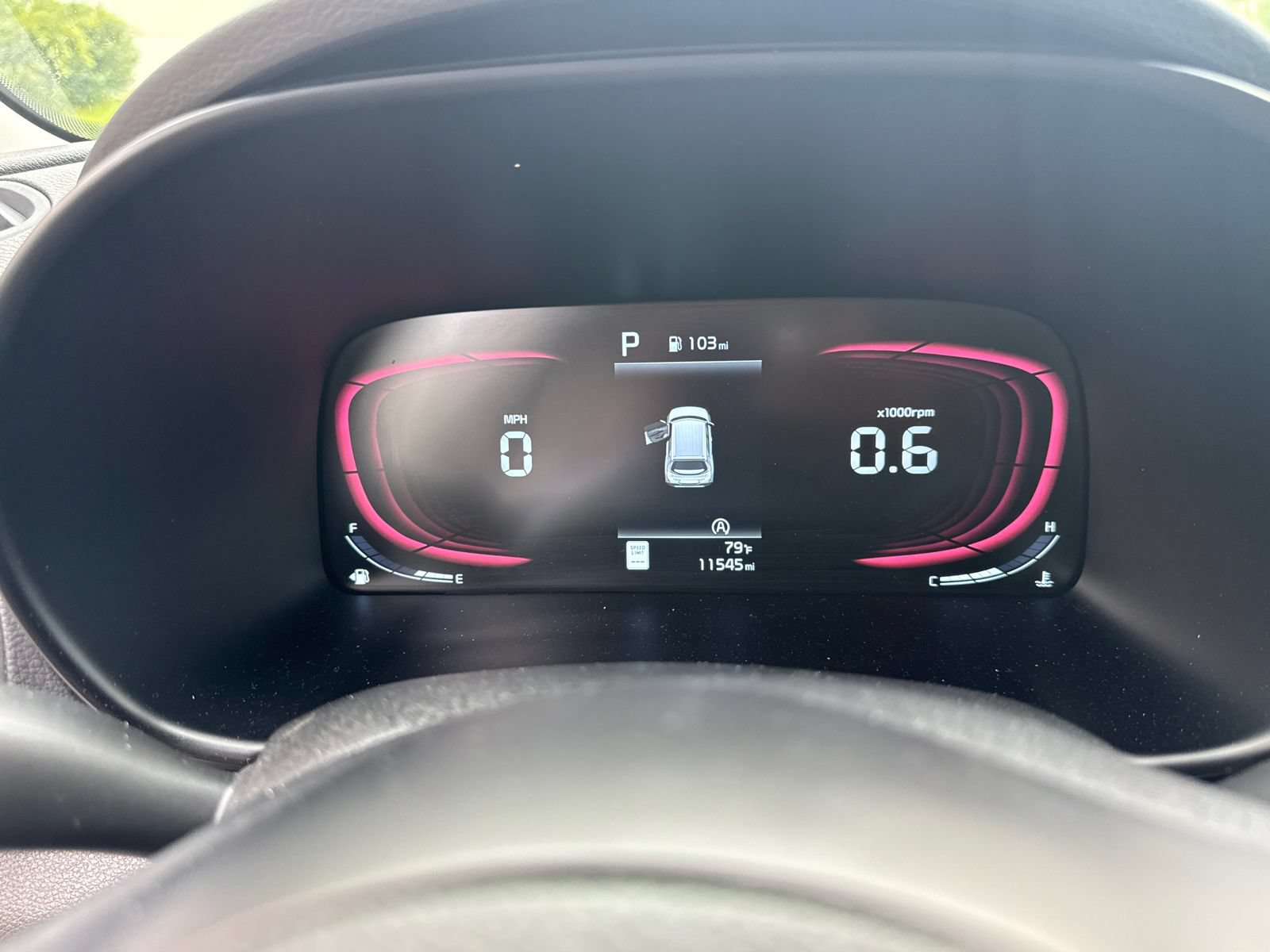 Used 2025 Kia Soul LX w/ LX Technology Package FWD image 26